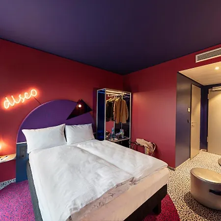 Ibis Styles Perlach فندق ميونيخ
