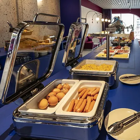 Ibis Styles Perlach فندق ميونيخ