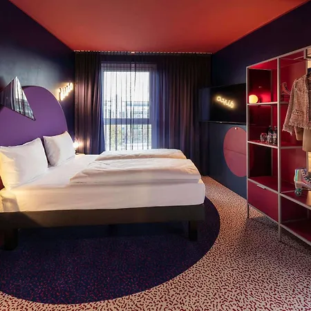 Отель Ibis Styles Perlach 3*