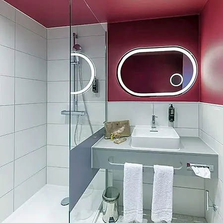 Ibis Styles Perlach 호텔