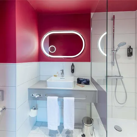 Hotel Ibis Styles Perlach 3*
