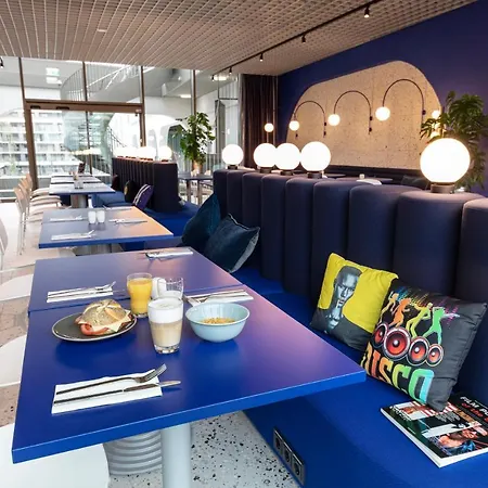 Hotel Ibis Styles Perlach 3*